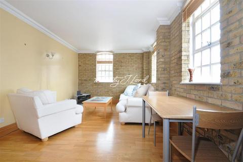 2 bedroom flat to rent - Riviera Court, E1W