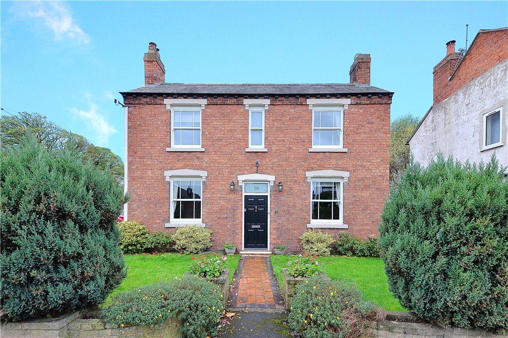 Belbroughton Road, Blakedown, Kidderminster, DY10 4 bed detached house