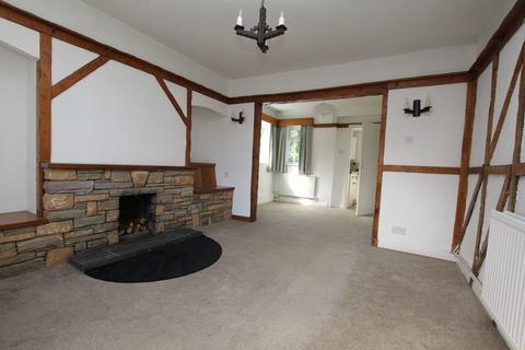 2 bedroom cottage to rent, Village Road, Christleton, Chester