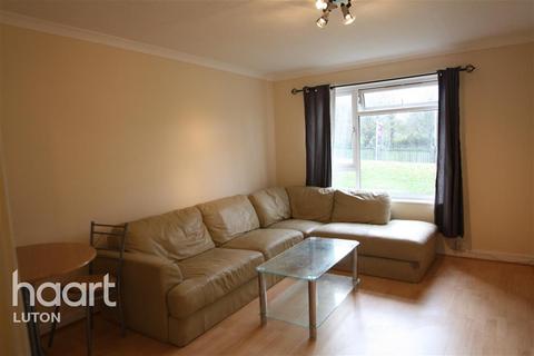 1 bedroom flat to rent - Spear Close, Luton