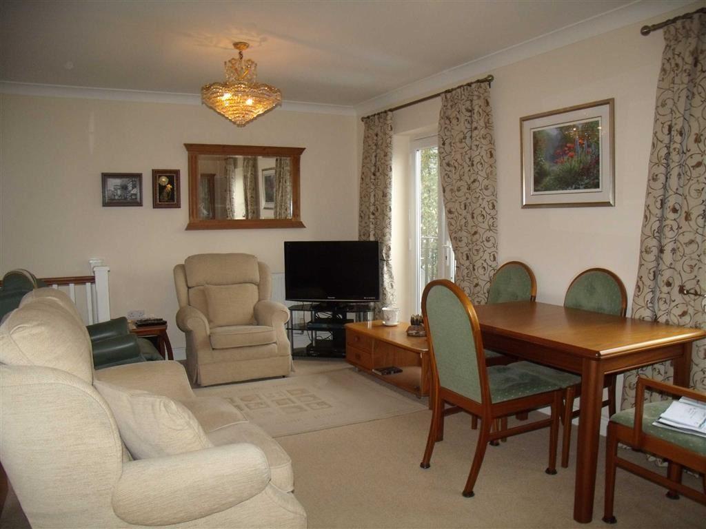 Montgomery Drive, Tavistock, Devon 2 bed apartment £640 pcm (£148 pw)
