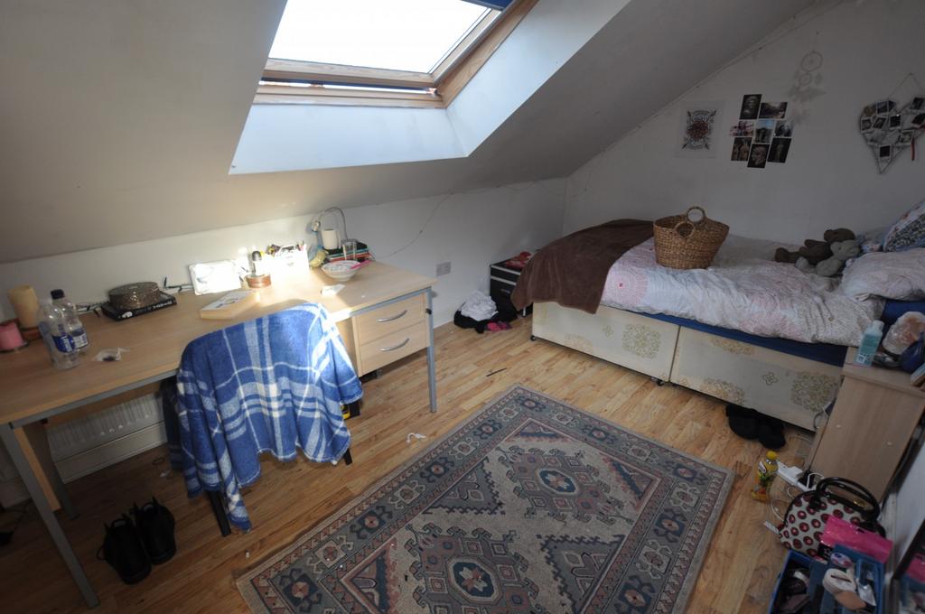 Bedroom 5