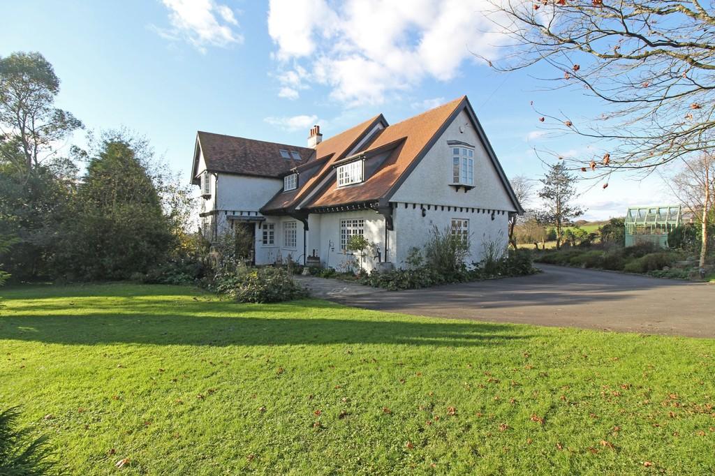 Heol Y Parc, Pentyrch 5 bed detached house £1,150,000