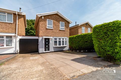 3 bed detached house for rent in Briar, Amington