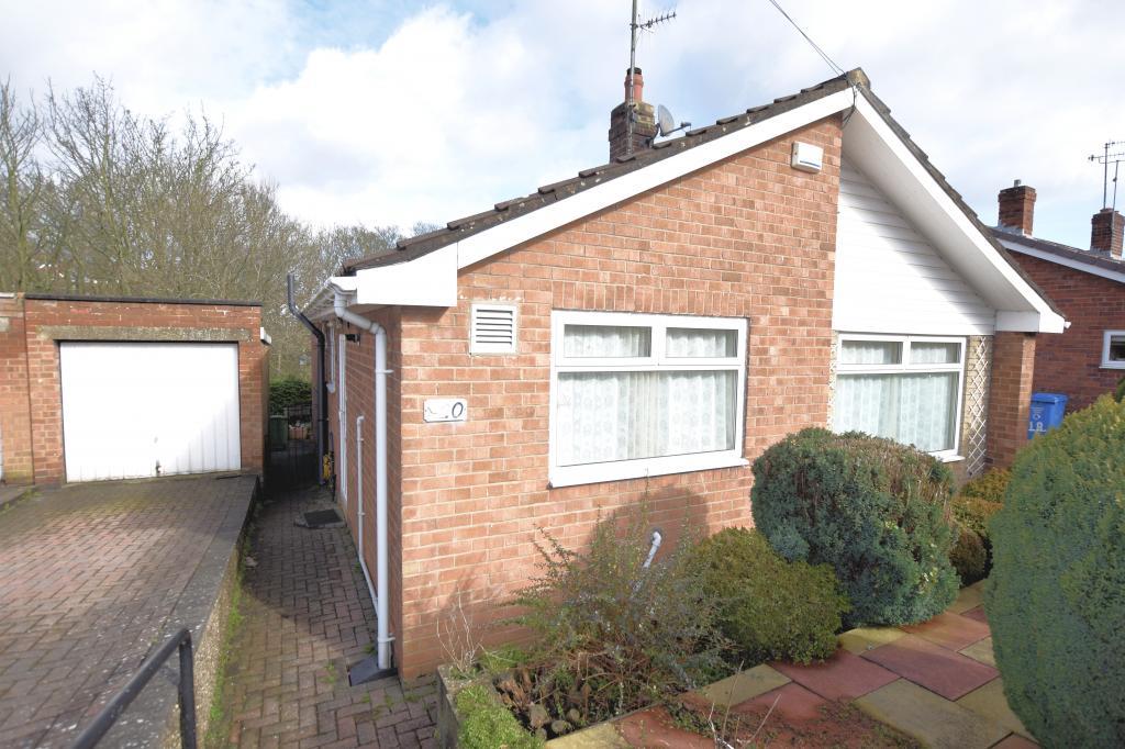 Pinewood Drive, Scarborough, North Yorkshire YO12 5JP 3 bed detached