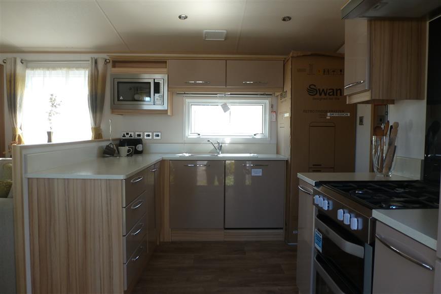 Reach Road, St. MargaretsAtCliffe, Dover, Kent 3 bed park home £54,995
