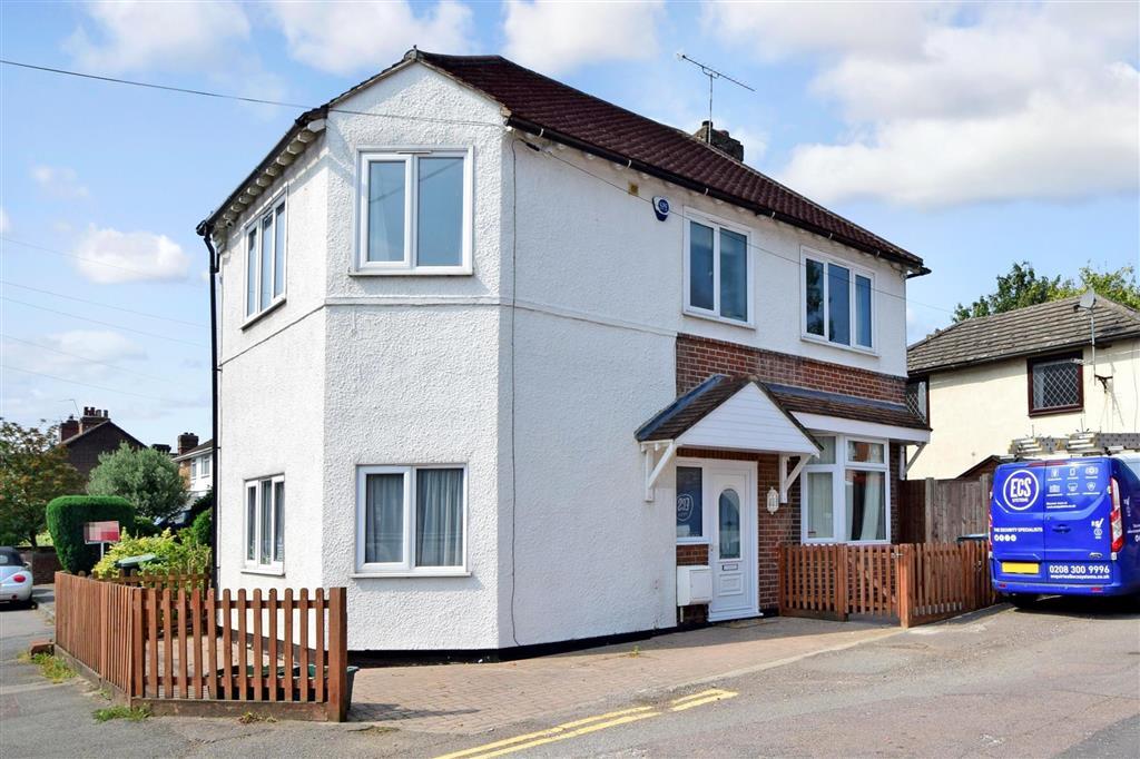 Holborough Road, Snodland, Kent 3 bed detached house £275,000