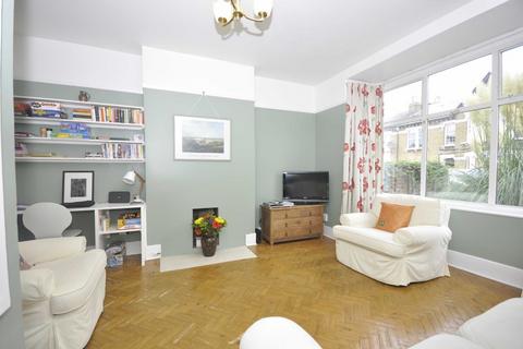 2 bedroom flat to rent, George Lane, Lewisham