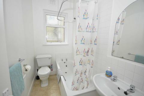 2 bedroom flat to rent, George Lane, Lewisham