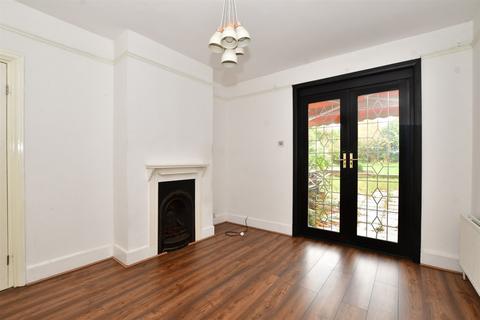 3 bedroom detached house for sale - Cotswold Road, Sutton, Surrey