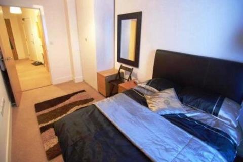 1 bedroom apartment to rent, High Road, Willesden, London, NW10