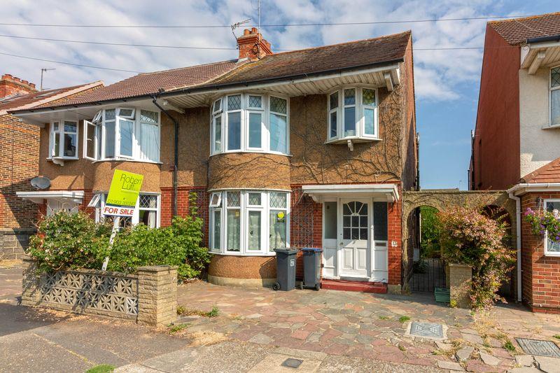 King Edward Avenue, Worthing 4 bed semidetached house £310,000