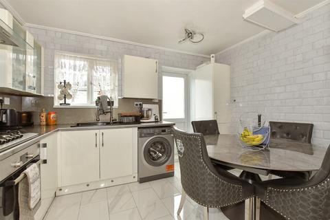 3 bedroom terraced house for sale, Brooks Avenue, East Ham