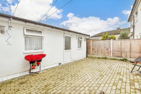 3 bedroom terraced house for sale, Brooks Avenue, East Ham