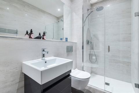 undefined, Southampton Street, WC2E