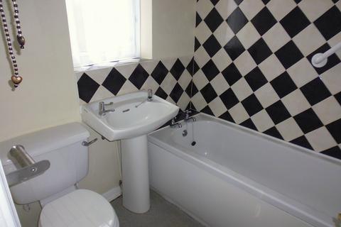 2 bedroom flat to rent, Rugby Gardens, Wrekenton, Gateshead NE9