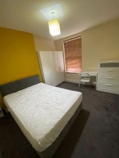 4 bedroom house share to rent, 4 Bedroom Student property on Brookdale Road, L15 - *Available July 2025*