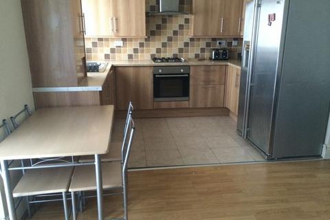 undefined, 4 Bedroom Student property on Brookdale Road, L15 - *Available 2026/2027*