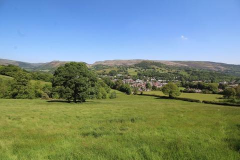 undefined, Vivod, Llangollen