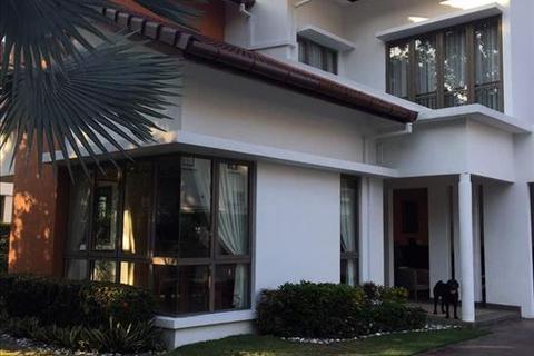 7 bedroom bungalow, Jalan Elitis Malar Hijau, Valencia Sg Buloh, Selangor