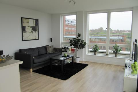 2 bedroom apartment to rent, Town Centre, Basingstoke