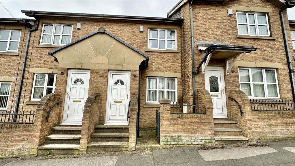 Barber Street, Hoyland, Barnsley, S74 2 bed terraced house to rent £