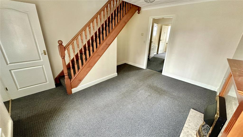 Barber Street, Hoyland, Barnsley, S74 2 bed terraced house to rent £