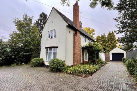 3 bedroom detached house to rent, Fordham Road, Newmarket, Suffolk, CB8