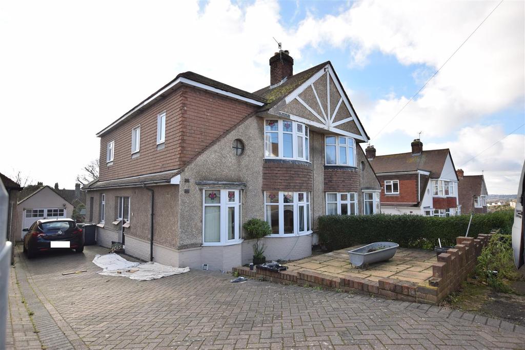 Essenden Road, St. LeonardsOnSea 4 bed semidetached house £315,000
