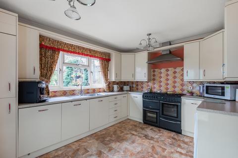 33 Bishopslea Close, Wells, BA5 1TG