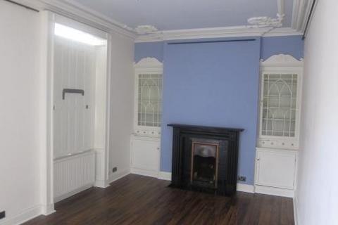 6 bedroom house to rent, Ribblesdale Preston PR1 3NA