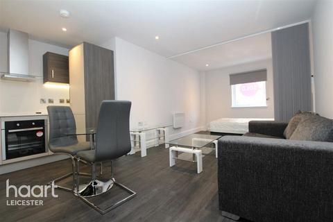 Studio to rent, Chatham Street, Leicester