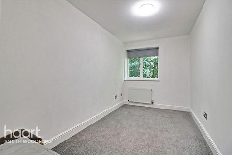 undefined, Lime Tree Close, London