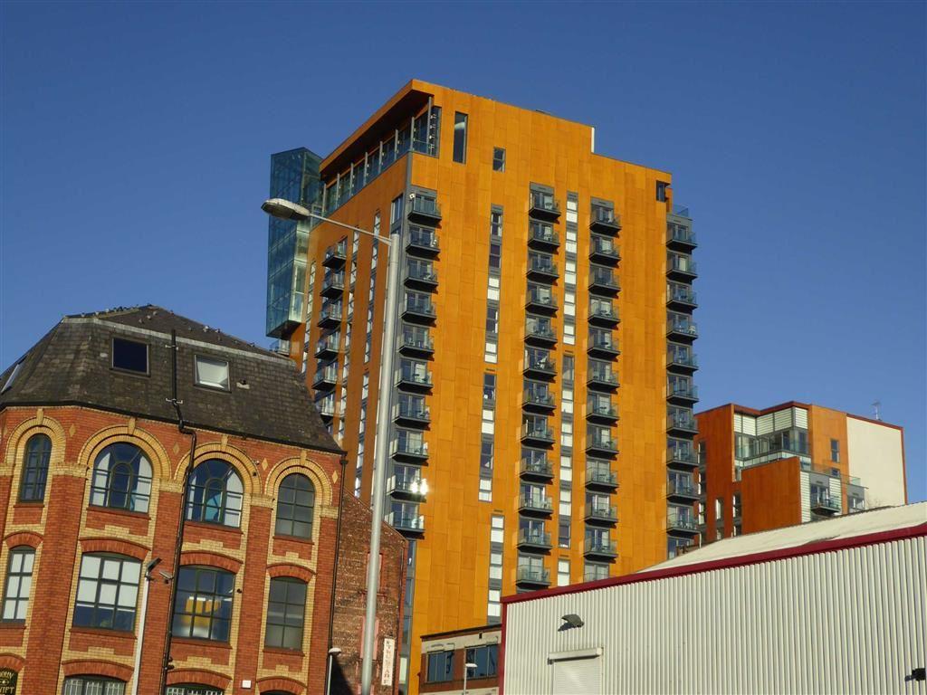 Skyline Central 1 50 Goulden Street Manchester 2 Bed Apartment Image 1 Of 12