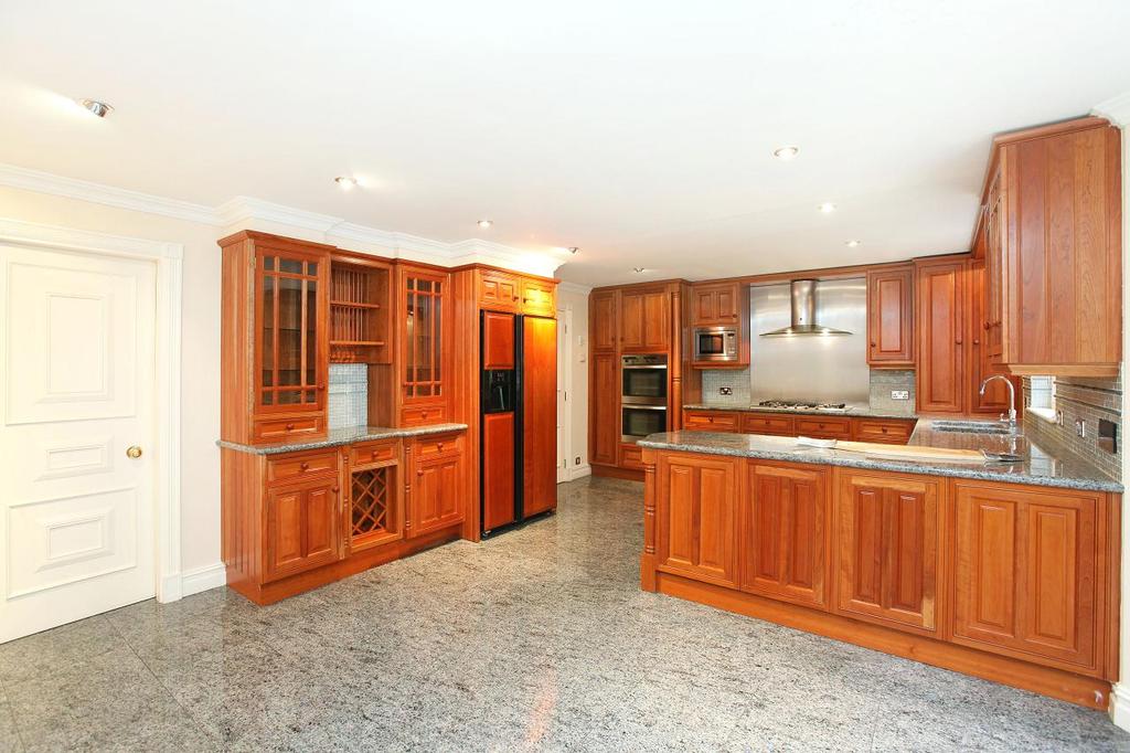 Kitchen 1