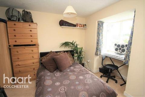 1 bedroom flat to rent, Highwoods