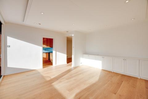 undefined, Southwood Lawn Road, Highgate Village, N6