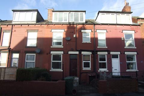 3 bedroom terraced house to rent, Clifton Grove, Leeds LS9