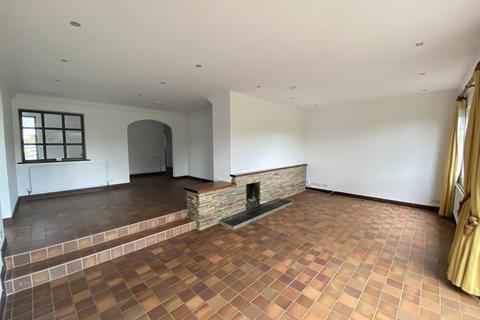 undefined, Southgate, Foxhole Drive