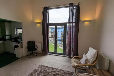 1 bedroom flat to rent - St Margarets Court, Marina, Swansea, SA1 1AZ