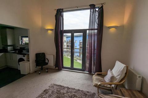 1 bedroom flat to rent, St Margarets Court, Marina, Swansea, SA1 1AZ