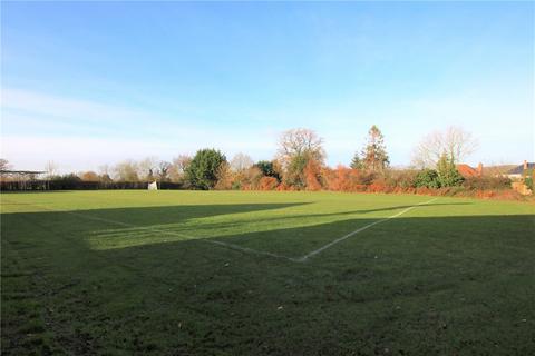 3 bedroom bungalow to rent, Goosecroft Lane, Purley on Thames, Reading, RG8