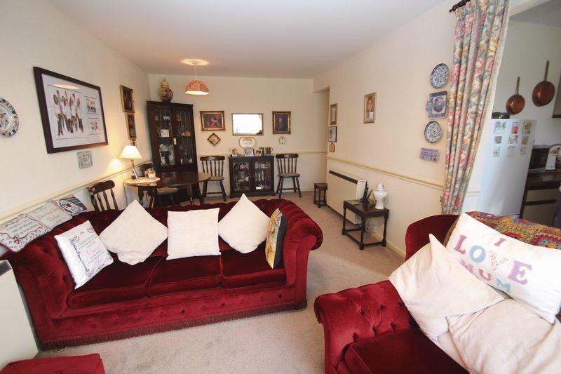 Sunfield, Romiley 1 bed apartment £92,500