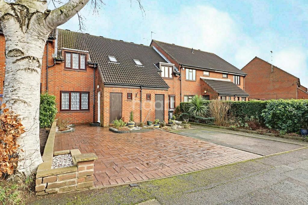 Dalewood 3 bed terraced house £365,000