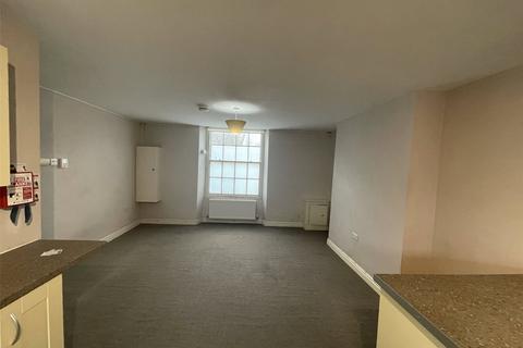 Studio to rent, Bedford Row, Barnstaple, Devon, EX32