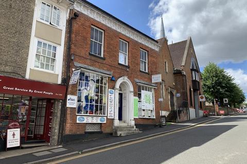 Office to rent - First Floor, High Street, Bishop`s Stortford, Hertfordshire