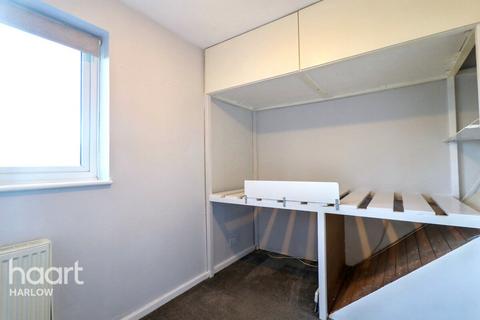 3 bedroom terraced house to rent, Joyners Field, Harlow