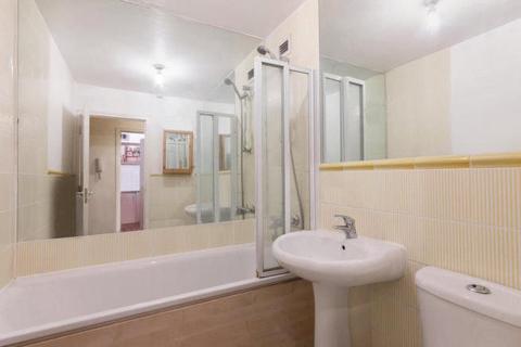1 bedroom apartment to rent, Fitzroy Street, Fitzrovia, London, W1T