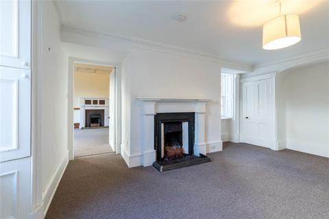 5 bedroom detached house to rent, Pitskelly Farm House, Balbeggie, Perth, Perth and Kinross, PH2