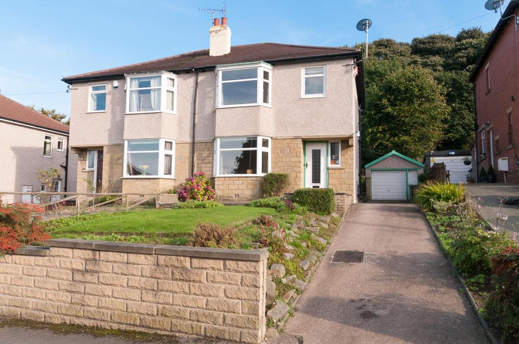 Benomley Road, Almondbury, Huddersfield, HD5 8LS 3 bed semidetached
